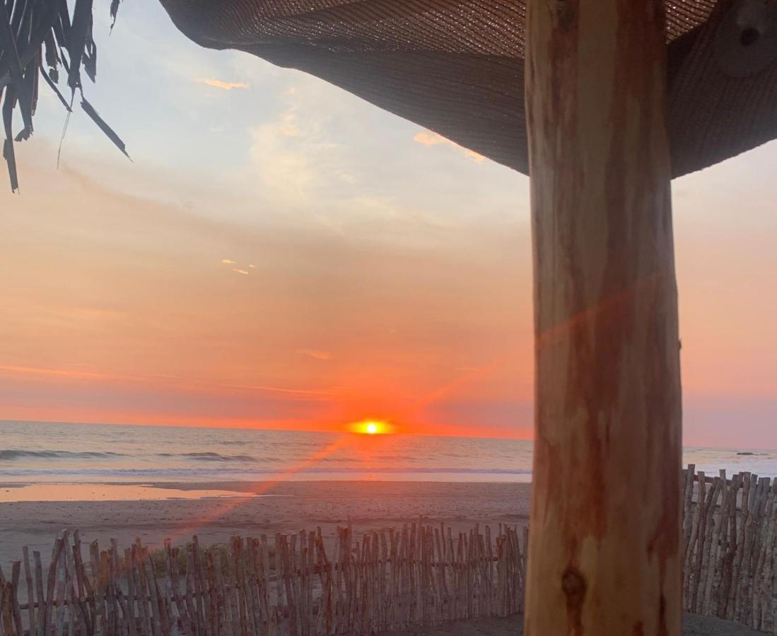Tres Velas Surf Celestino Gazca Villasenor Ngoại thất bức ảnh